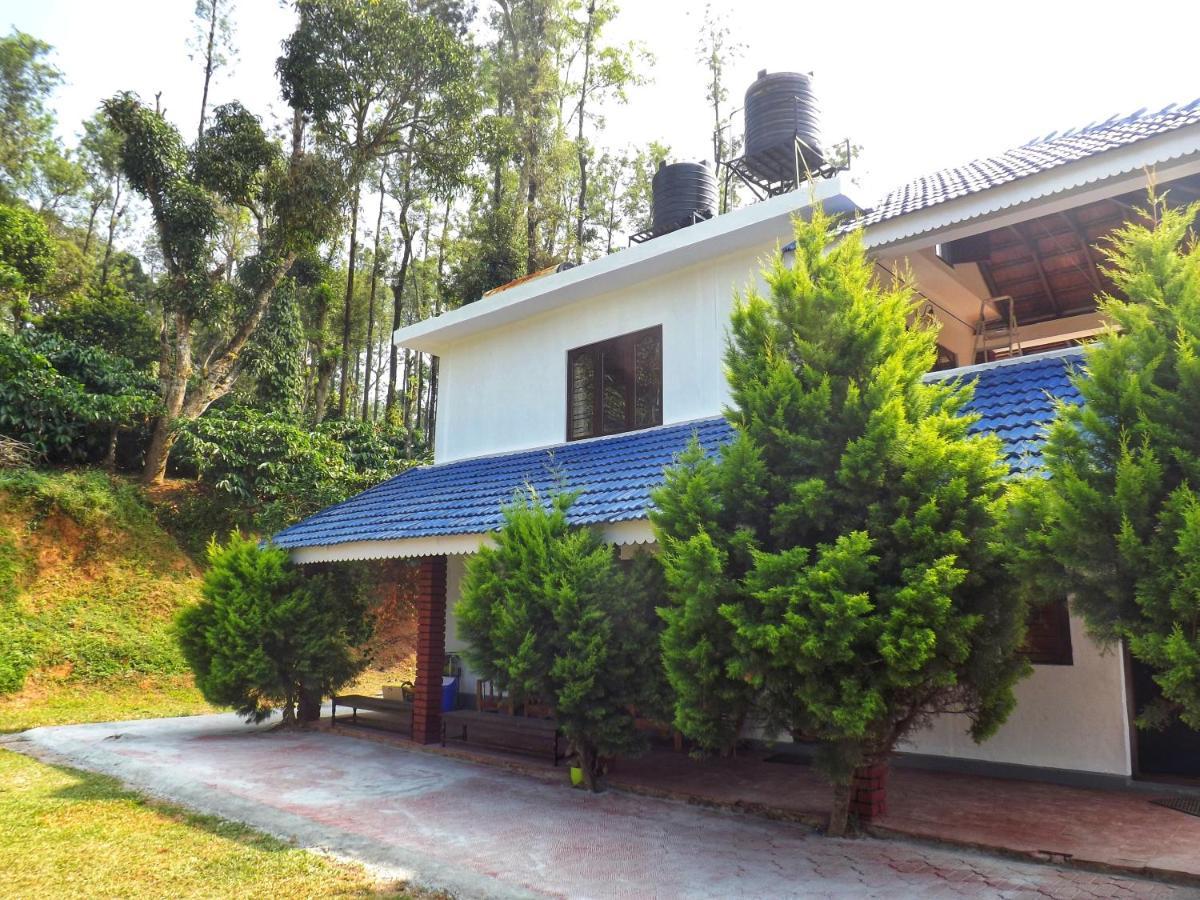 Sandev Homestay Madikeri Zewnętrze zdjęcie