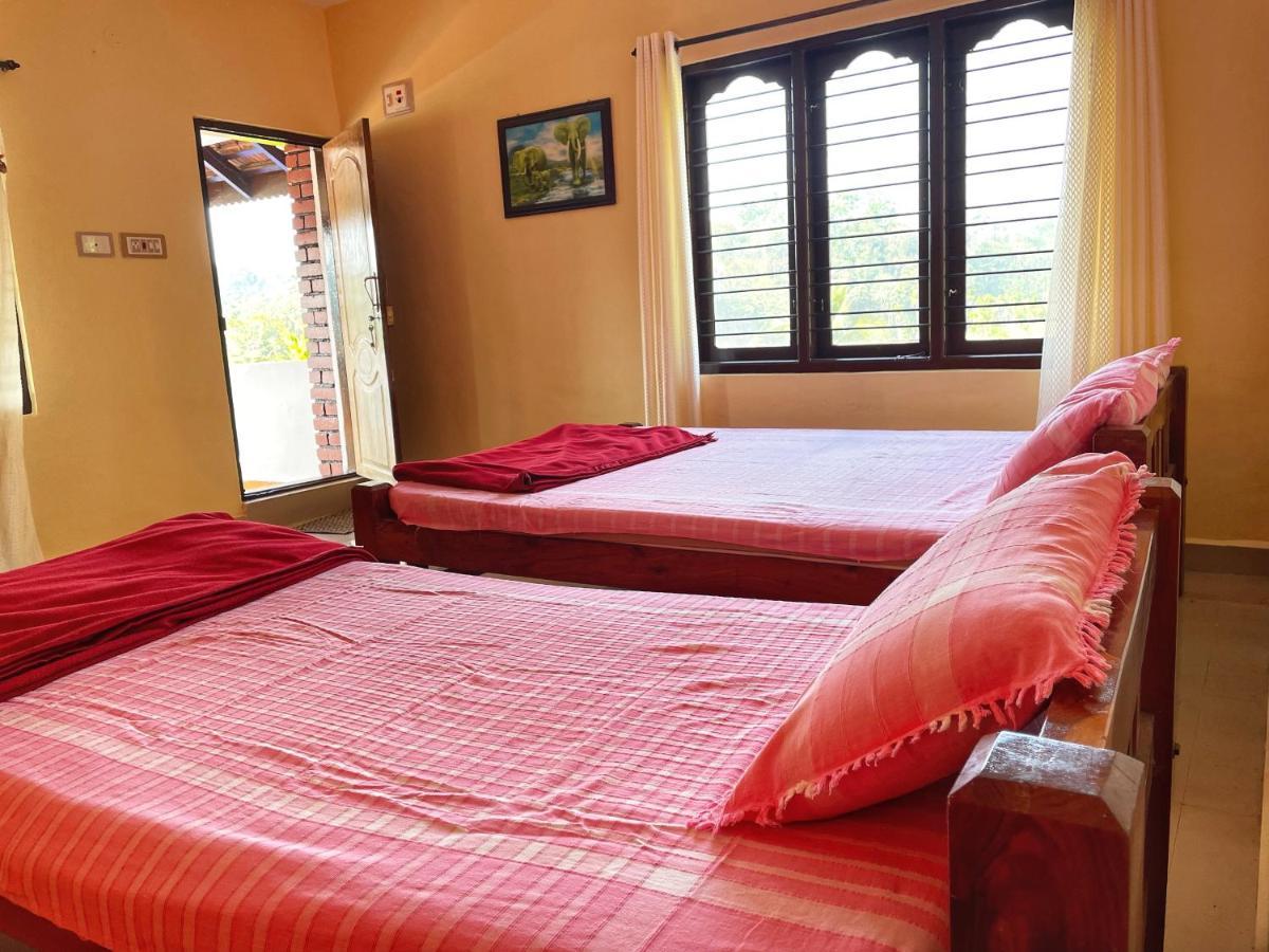 Sandev Homestay Madikeri Zewnętrze zdjęcie