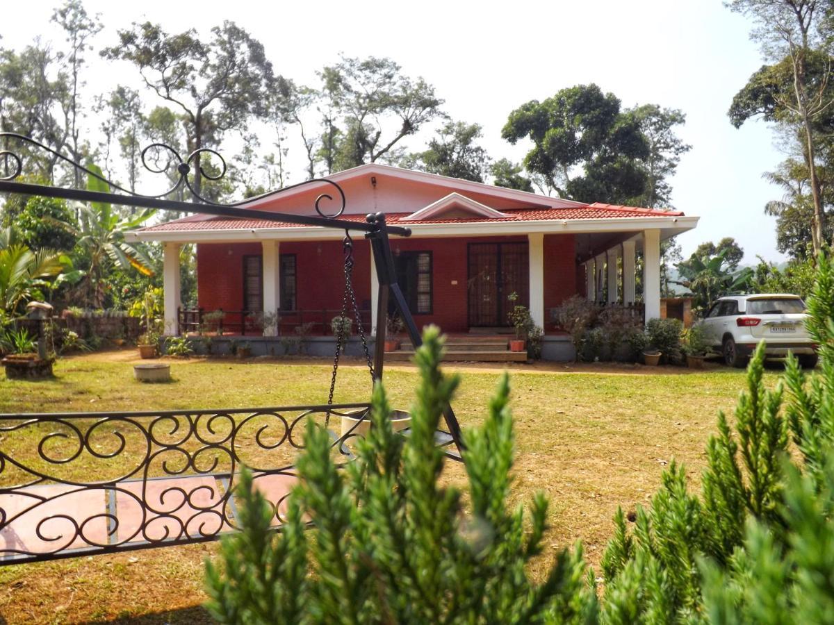 Sandev Homestay Madikeri Zewnętrze zdjęcie
